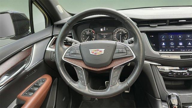 Photo of 2023 Black Cadillac XT5