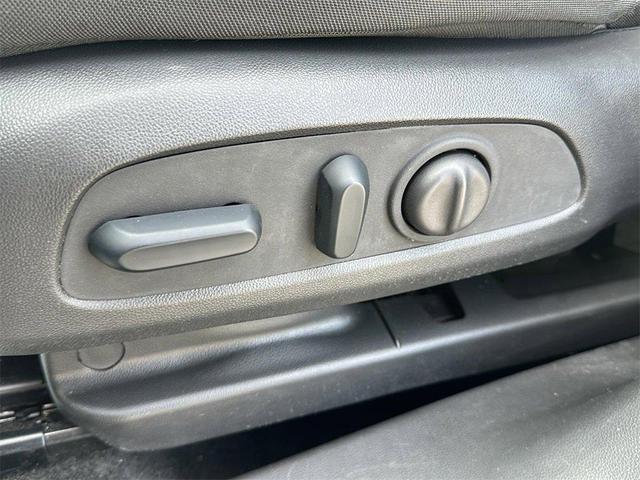 Photo of 2023 Sterling Gray Metallic Chevrolet Trailblazer