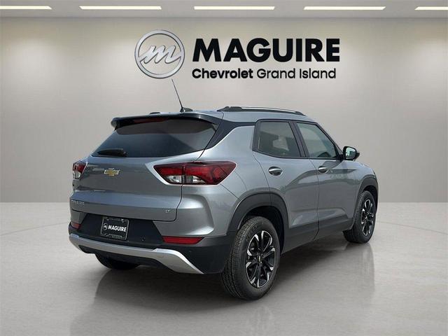 Photo of 2023 Sterling Gray Metallic Chevrolet Trailblazer