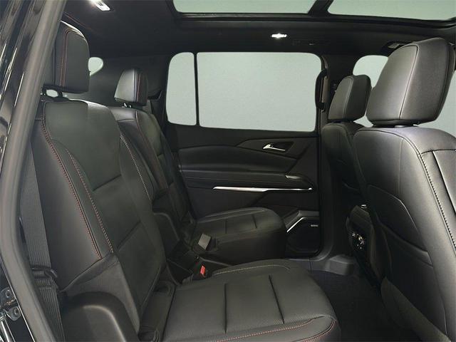 Photo of 2026 Black Chevrolet Traverse