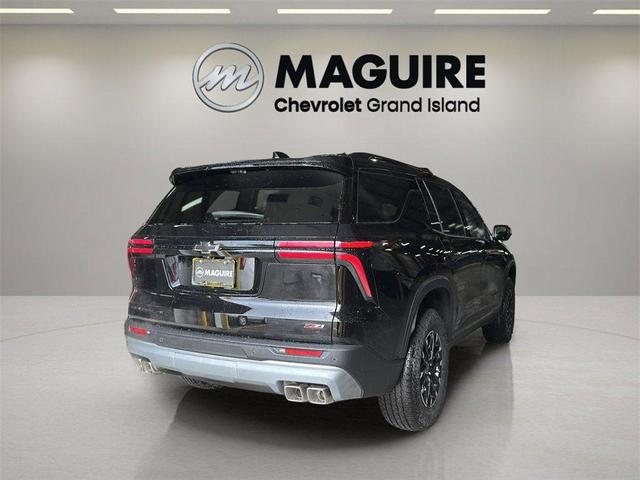 Photo of 2026 Black Chevrolet Traverse