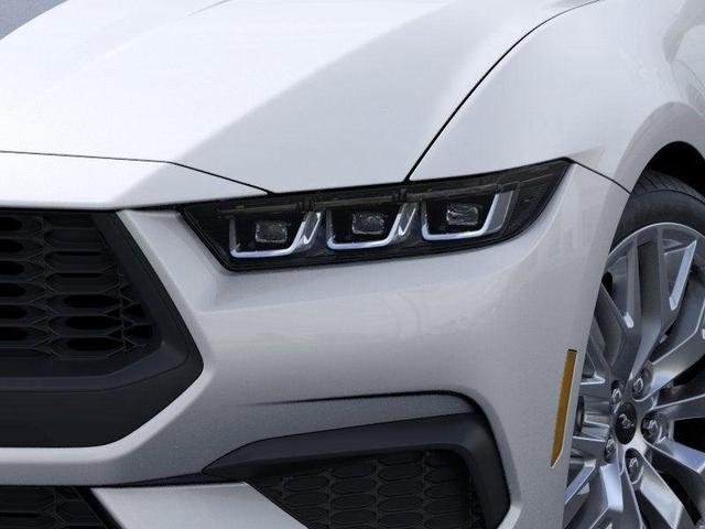 Photo of 2025 Iconic Silver Metallic Ford Mustang