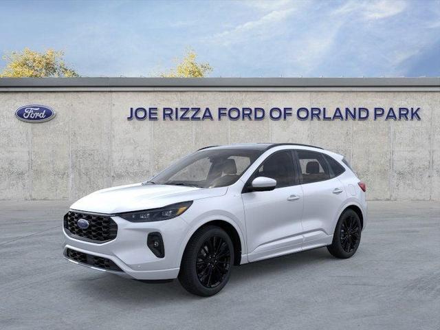 Photo of 2025 Space Silver Metallic Ford Escape