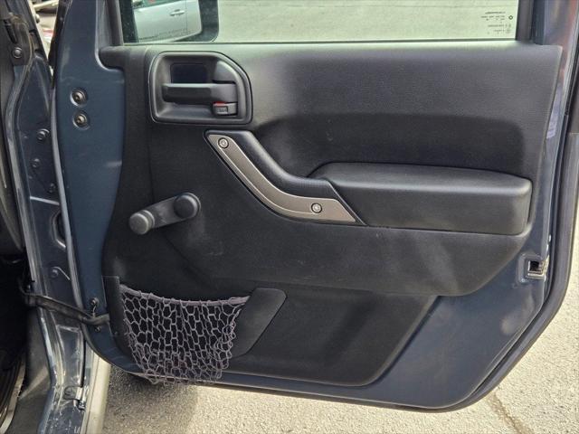 Photo of 2017 Rhino Clearcoat Jeep Wrangler Unlimited