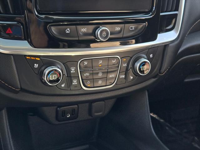 Photo of 2019 Graphite Metallic Chevrolet Traverse