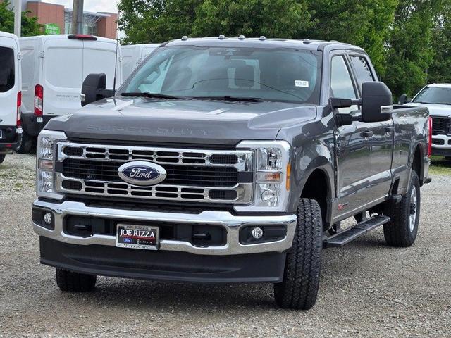 Photo of 2025 Carbonized Gray Metallic Ford F-350