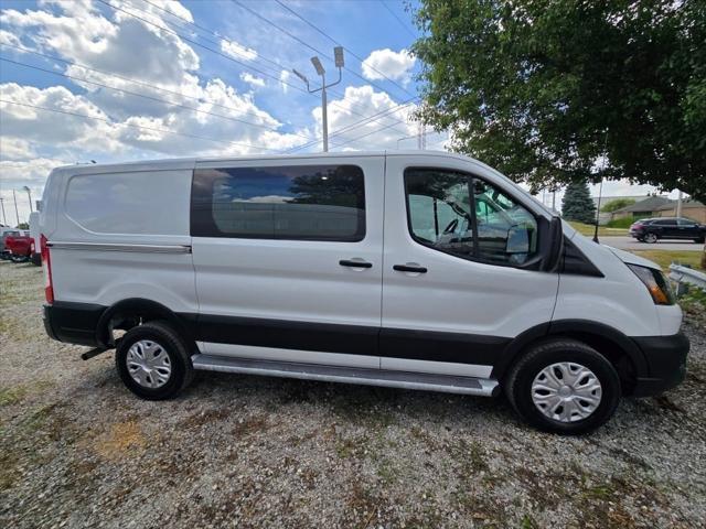 Photo of 2023 Oxford White Ford Transit-250