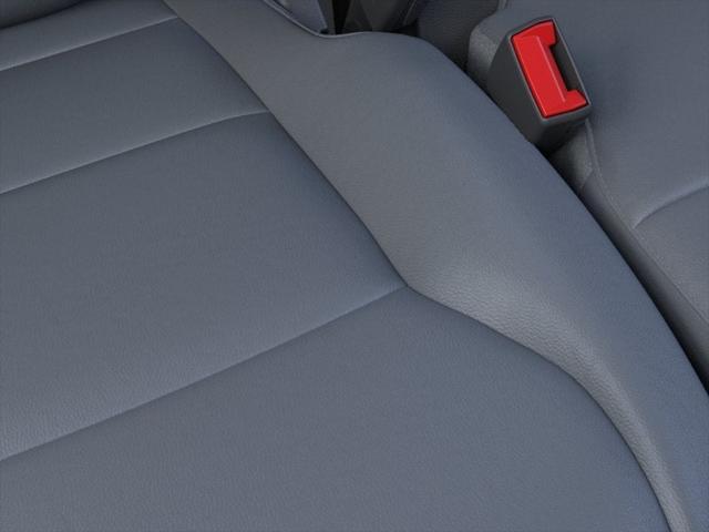 Photo of 2025 Oxford White Ford F-250