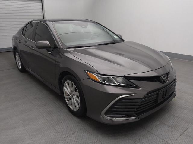Photo of 2023 Gray Toyota Camry