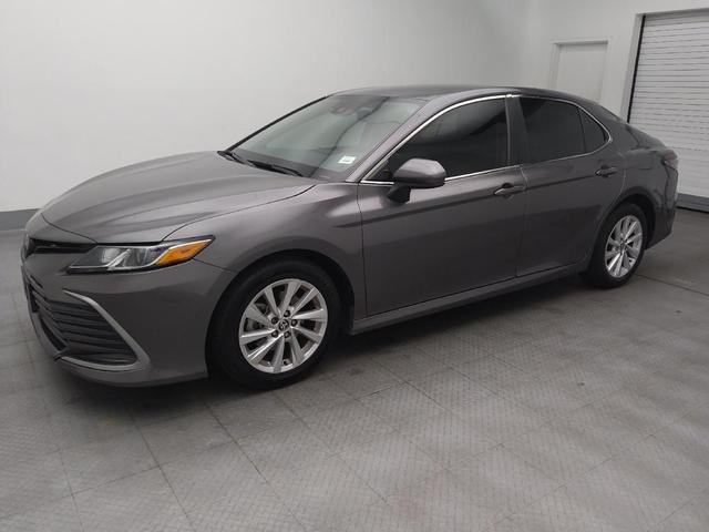 Photo of 2023 Gray Toyota Camry