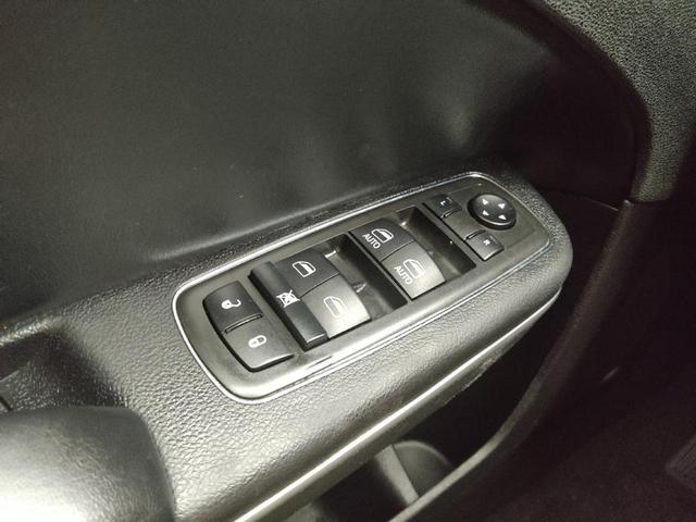 Photo of 2022 Pitch Black Clearcoat Dodge Charger