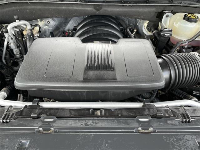 Photo of 2021 Summit White Chevrolet Tahoe