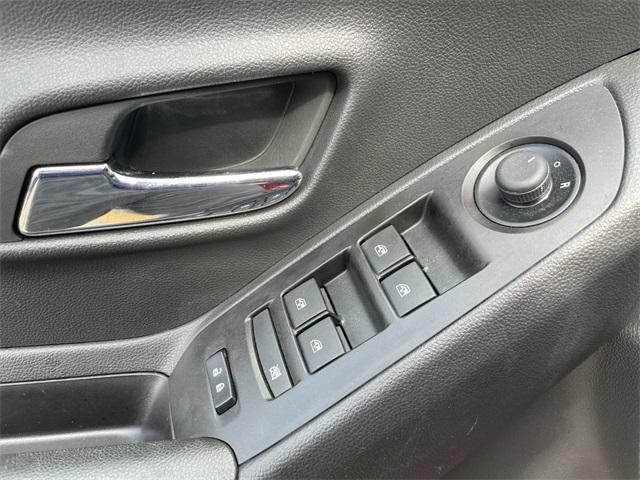 Photo of 2022 Crimson Metallic Chevrolet Trax