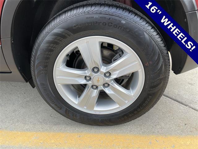 Photo of 2022 Crimson Metallic Chevrolet Trax