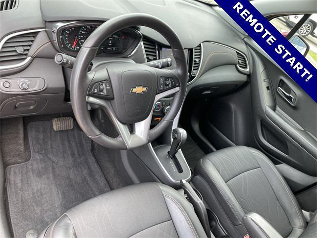 Photo of 2022 Crimson Metallic Chevrolet Trax