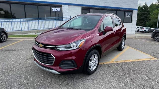 Photo of 2022 Crimson Metallic Chevrolet Trax