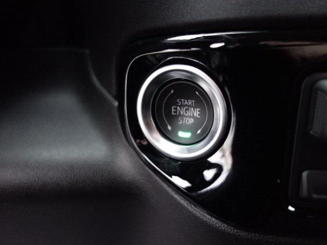 Photo of 2025 Summit White Chevrolet Silverado 1500