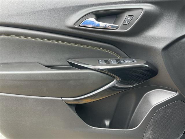 Photo of 2024 Sterling Gray Metallic Chevrolet Trax