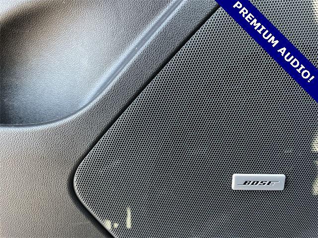 Photo of 2019 Stellar Black Metallic Cadillac XT5