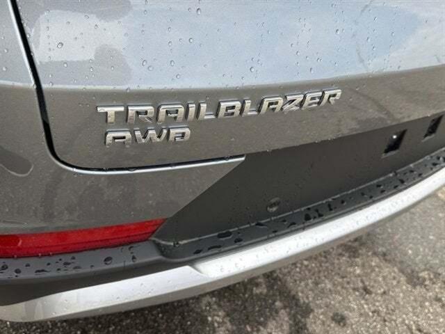 Photo of 2026 Sterling Gray Metallic Chevrolet Trailblazer