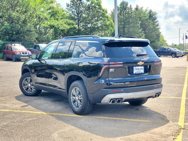 Photo of 2025 Mosaic Black Metallic Chevrolet Traverse