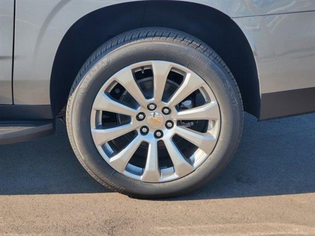 Photo of 2025 Sterling Gray Metallic Chevrolet Suburban