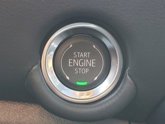 Photo of 2025 Sterling Gray Metallic Chevrolet Suburban