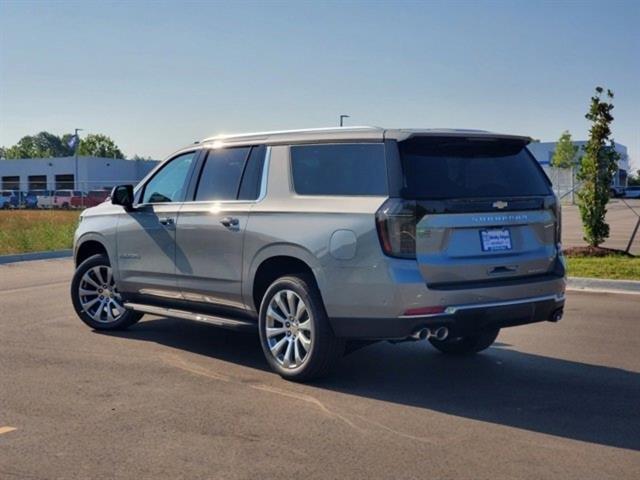 Photo of 2025 Sterling Gray Metallic Chevrolet Suburban