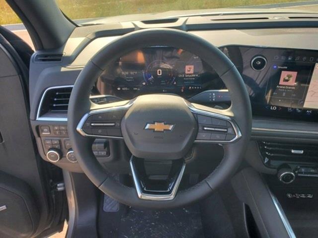 Photo of 2025 Sterling Gray Metallic Chevrolet Suburban