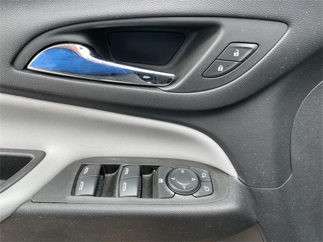Photo of 2022 Iron Gray Metallic Chevrolet Equinox
