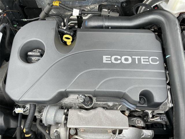 Photo of 2022 Iron Gray Metallic Chevrolet Equinox