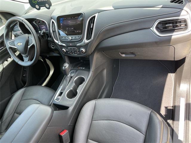 Photo of 2019 Silver Ice Metallic Chevrolet Equinox