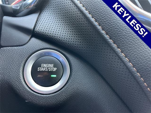 Photo of 2019 Silver Ice Metallic Chevrolet Equinox
