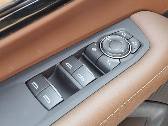 Photo of 2025 Iridescent Pearl Tricoat Chevrolet Tahoe