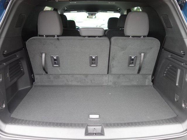 Photo of 2025 Lakeshore Blue Metallic Chevrolet Traverse