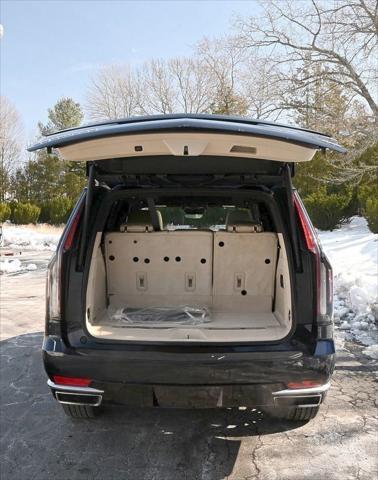 Photo of 2021 Dark Moon Blue Metallic Cadillac Escalade