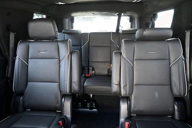 Photo of 2021 Crystal White Tricoat Cadillac Escalade