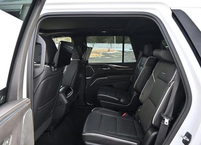 Photo of 2021 Crystal White Tricoat Cadillac Escalade