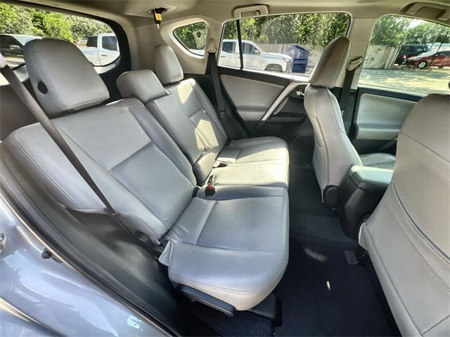 Photo of 2017 Silver Sky Metallic Toyota RAV4