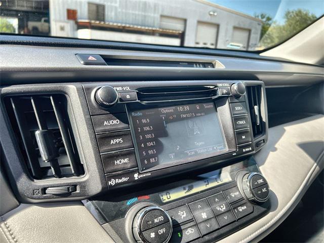 Photo of 2017 Silver Sky Metallic Toyota RAV4