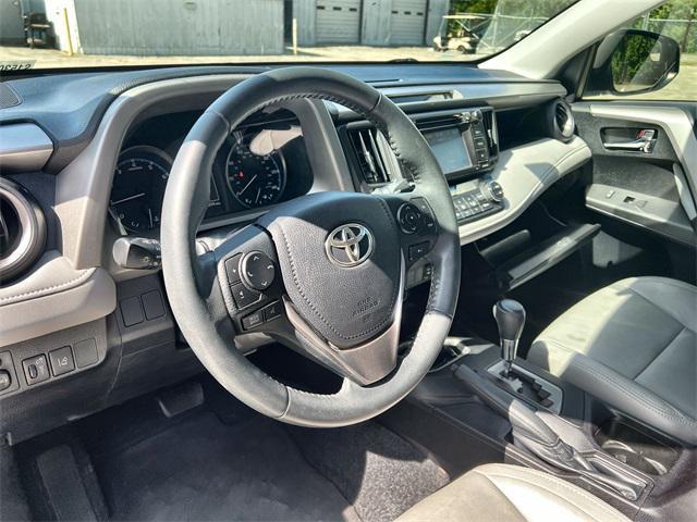 Photo of 2017 Silver Sky Metallic Toyota RAV4