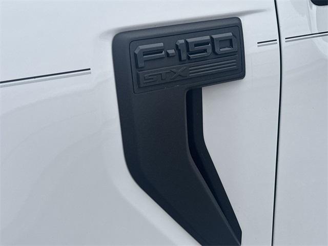 Photo of 2023 OXFORD WHITE Ford F-150
