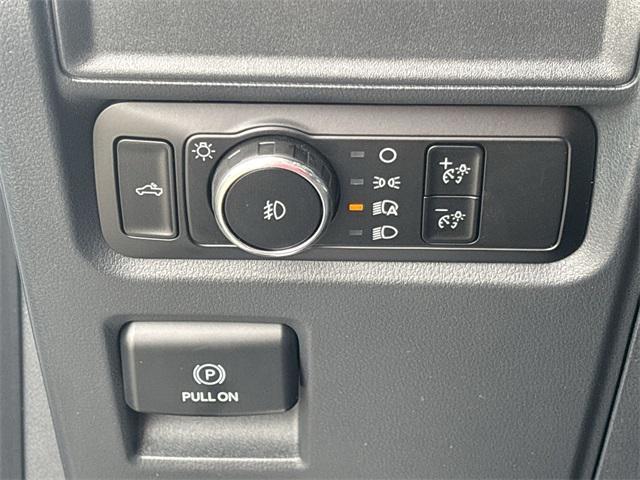 Photo of 2023 OXFORD WHITE Ford F-150