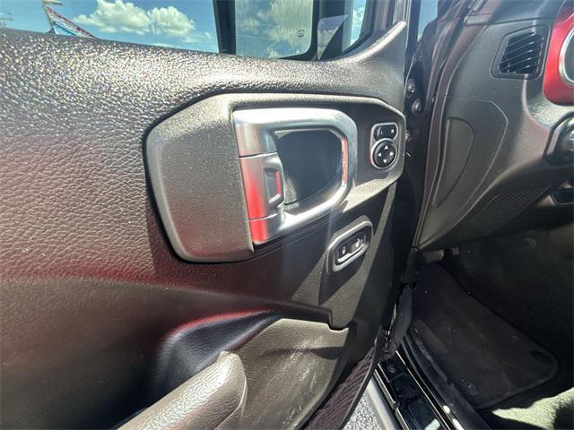 Photo of 2023 Black Clearcoat Jeep Wrangler