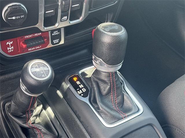 Photo of 2023 Black Clearcoat Jeep Wrangler