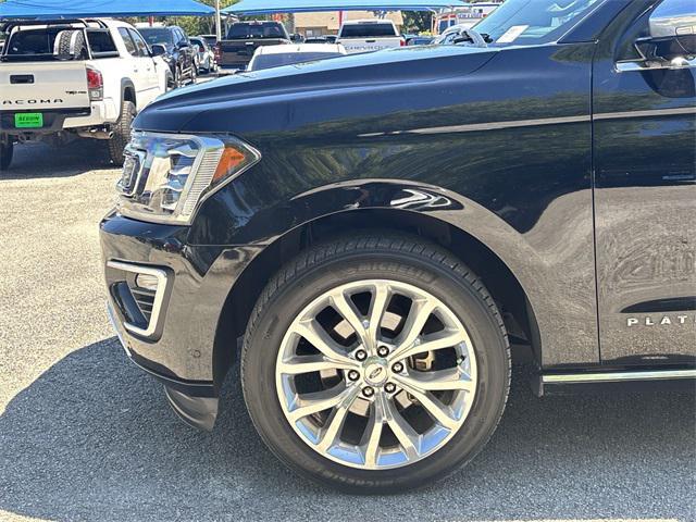 Photo of 2018 SHADOW BLACK Ford Expedition