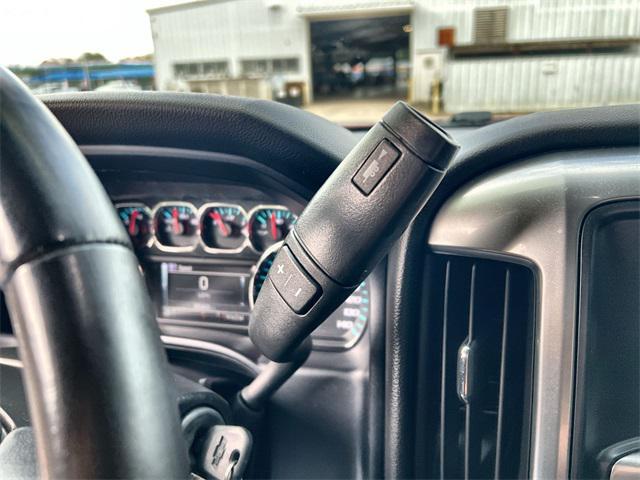 Photo of 2016 Siren Red Tintcoat Chevrolet Silverado 1500