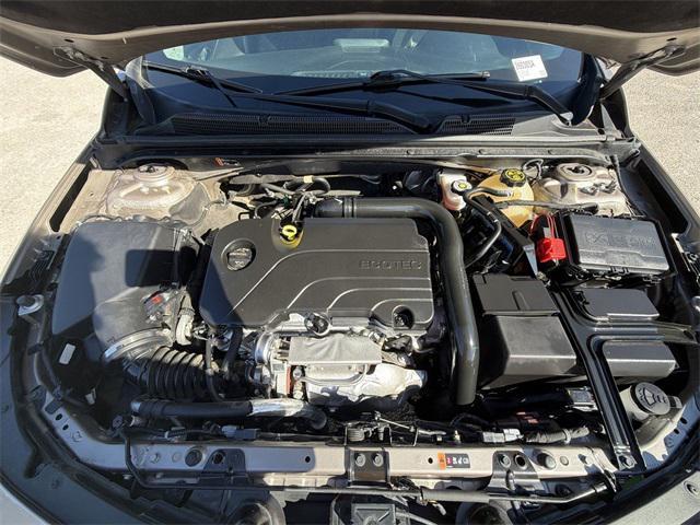 Photo of 2022 Mineral Gray Metallic Chevrolet Malibu