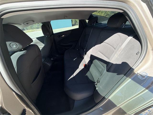Photo of 2022 Mineral Gray Metallic Chevrolet Malibu
