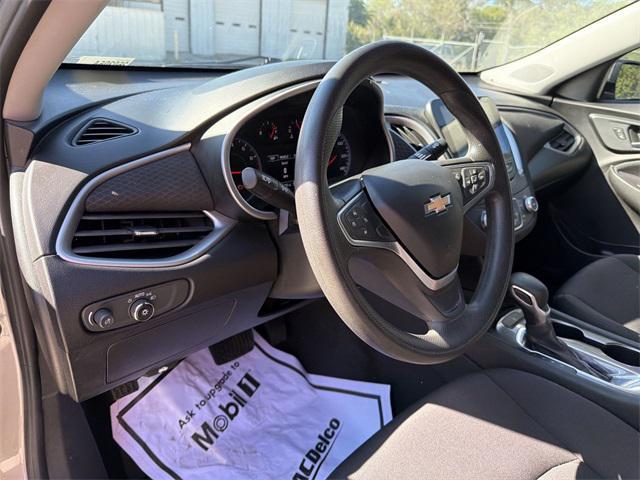 Photo of 2022 Mineral Gray Metallic Chevrolet Malibu